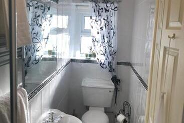 پانسیون Adcote House Exclusive For Adults