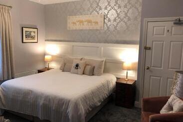 پانسیون Adcote House Exclusive For Adults