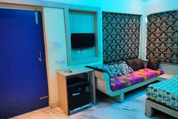 پانسیون Rahul Guest House