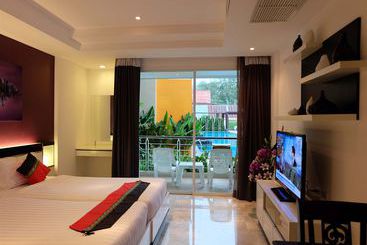 Phuket Seaview Resotel