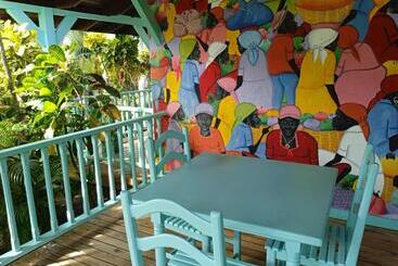 استراحتگاه Las Palmas Eco Residence