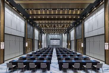 هتل Hilton Zhuhai