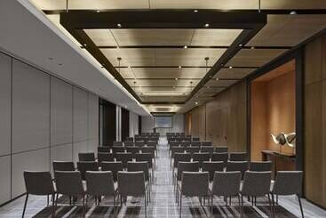 هتل Hilton Zhuhai
