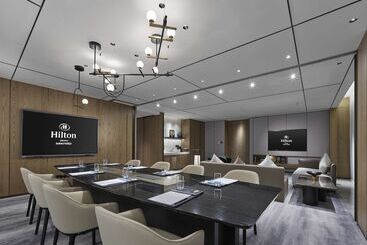 هتل Hilton Zhuhai