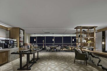 هتل Hilton Zhuhai