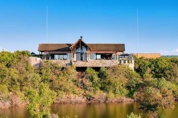 هتل Ingwe Lodge