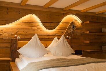Boutique Hotel The River House