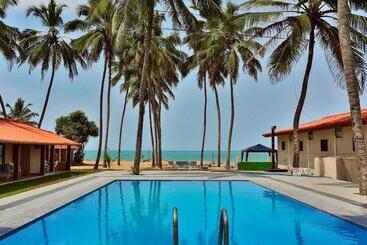 Amagi Beach – Secluded Slice Of Paradise - Marawila