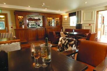 هتل Ashford Court Boutique