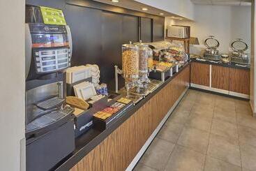 هتل City Express By Marriott Tehuacan