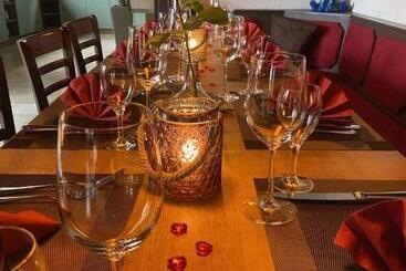 Отель Großbach