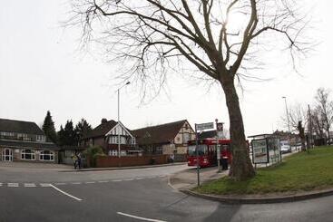 هتل Heathrow Inn