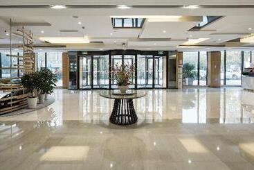 هتل Holiday Inn Express Shanghai Gongkang, An Ihg