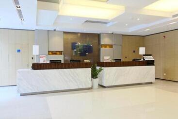 هتل Holiday Inn Express Shanghai Gongkang, An Ihg