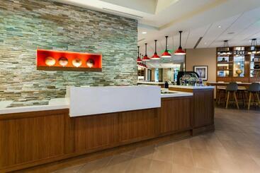 هتل Hyatt Place Bloomington Indiana