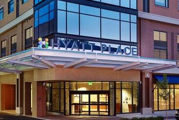 هتل Hyatt Place Bloomington Indiana
