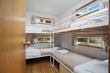هتل Lake Hamilton Motor Village And Caravan Park