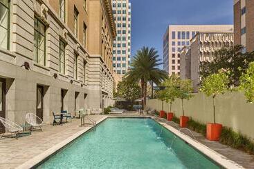 هتل Le Méridien Tampa, The Courthouse