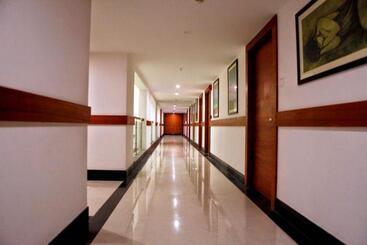Lemon Tree Hotel Shimona Chennai