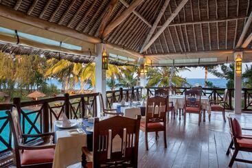 هتل Neptune Palm Beach Boutique Resort & Spa   All Inclusive