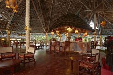 هتل Neptune Palm Beach Boutique Resort & Spa   All Inclusive