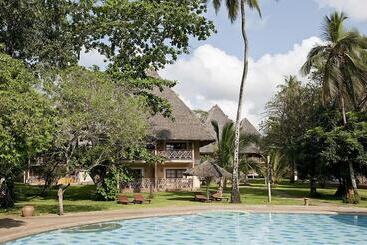 هتل Neptune Palm Beach Boutique Resort & Spa   All Inclusive