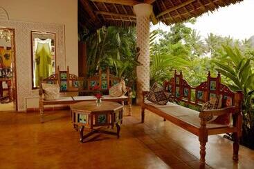 هتل Neptune Palm Beach Boutique Resort & Spa   All Inclusive