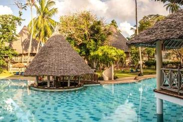 هتل Neptune Palm Beach Boutique Resort & Spa   All Inclusive