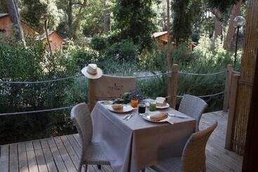 هتل Paradù Ecovillage &  Resort