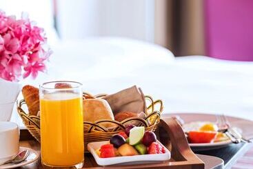 Park Inn By Radisson Hotel And Residence Duqm