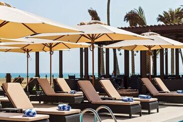 Park Inn By Radisson Hotel And Residence Duqm