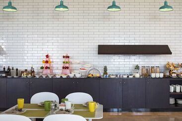 Park Inn By Radisson Hotel And Residence Duqm