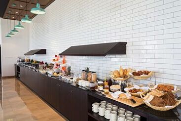 Park Inn By Radisson Hotel And Residence Duqm
