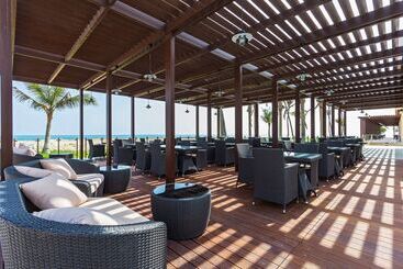 Park Inn By Radisson Hotel And Residence Duqm