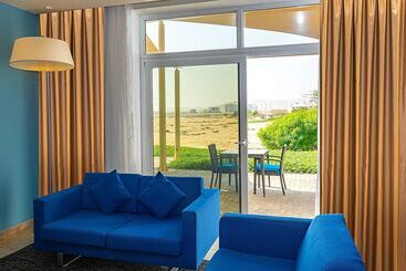 Park Inn By Radisson Hotel And Residence Duqm