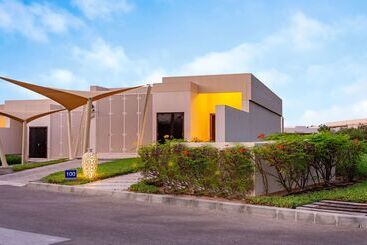 Park Inn By Radisson Hotel And Residence Duqm