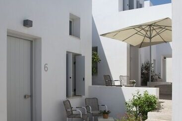 هتل Skyros Ammos