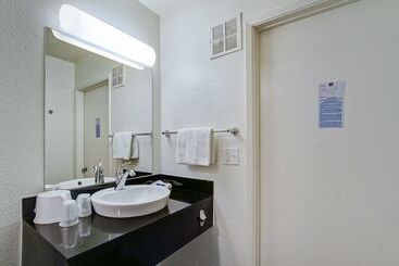 Motel 6 Green Bay, Wi