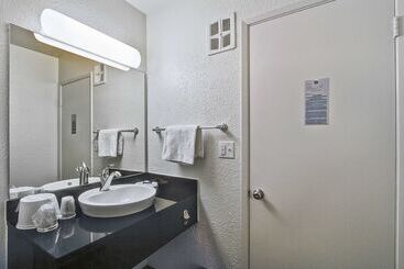 Motel 6 Green Bay, Wi
