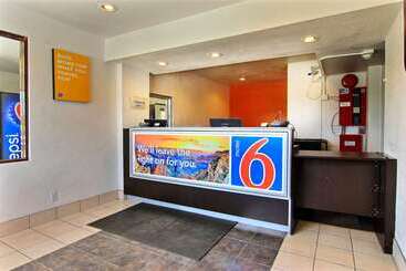 Motel 6 Kingsville, Tx