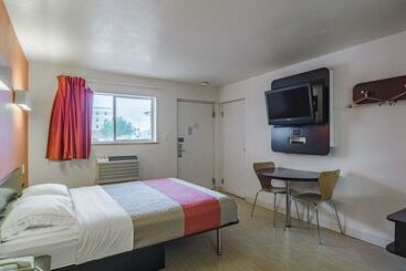 Motel 6 Riverton Wy