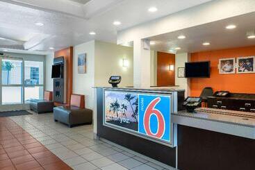Motel 6 San Diego, Ca   Downtown