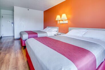 Motel 6amherst, Ny  Buffalo