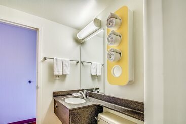 Motel 6amherst, Ny  Buffalo