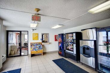 Motel 6council Bluffs, Ia  Omaha East