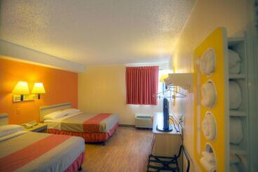 Motel 6council Bluffs, Ia  Omaha East