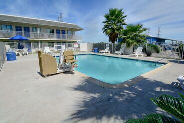 Motel 6galveston, Tx
