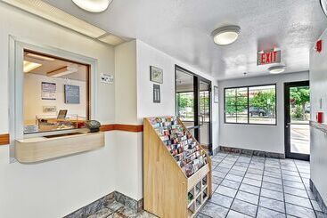 Motel 6glenview, Il  Chicago North