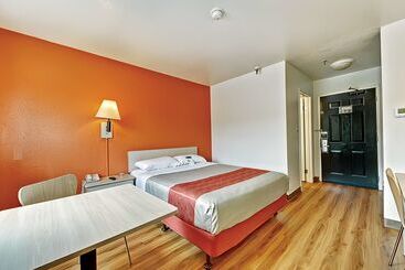 Motel 6glenview, Il  Chicago North