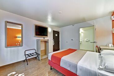 Motel 6glenview, Il  Chicago North